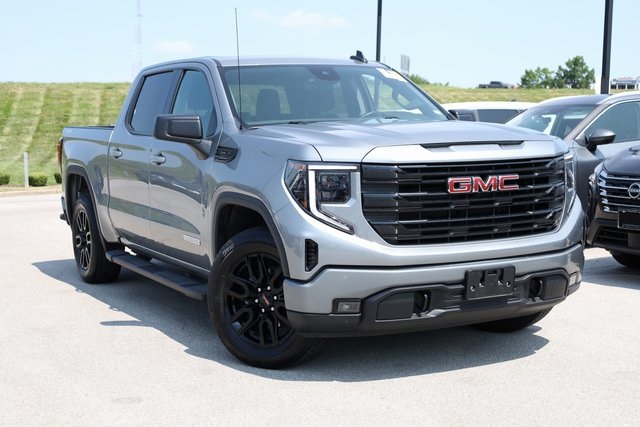 2024 GMC Sierra 1500 Elevation 2