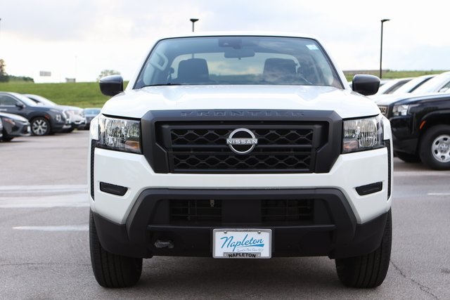 2024 Nissan Frontier S 3