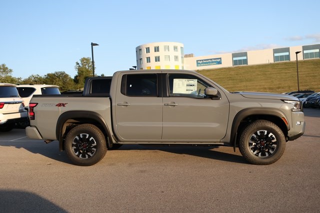 2024 Nissan Frontier PRO-4X 3