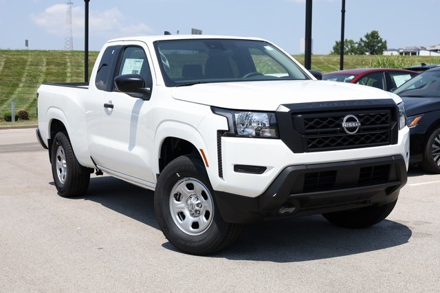 2024 Nissan Frontier S 2