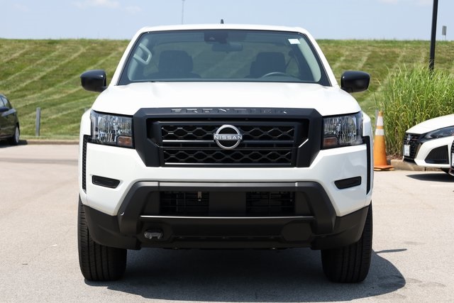 2024 Nissan Frontier S 3