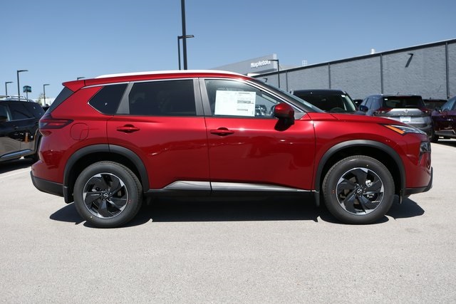 2024 Nissan Rogue SV 4