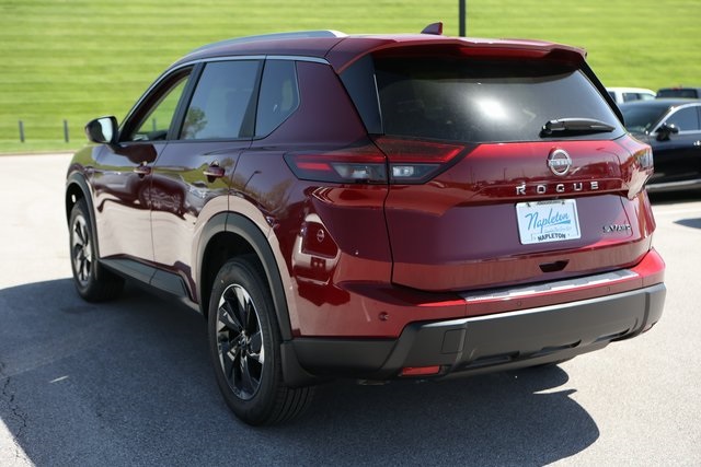 2024 Nissan Rogue SV 5