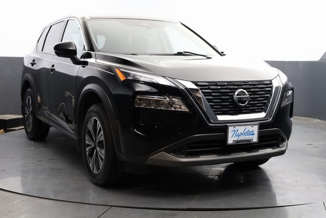 2021 Nissan Rogue SV 2