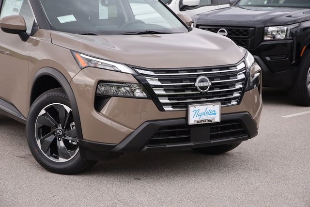 2024 Nissan Rogue SV 3