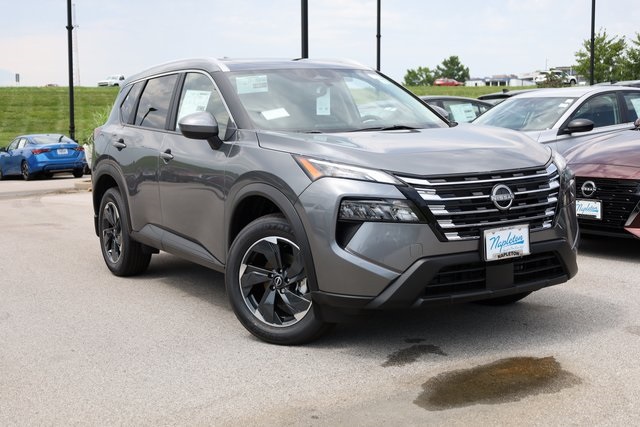 2024 Nissan Rogue SV 2