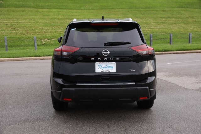 2024 Nissan Rogue SV 6