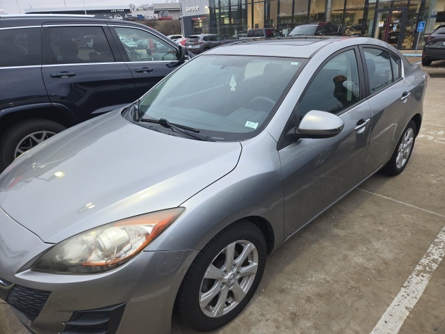 2010 Mazda Mazda3 i Touring 2