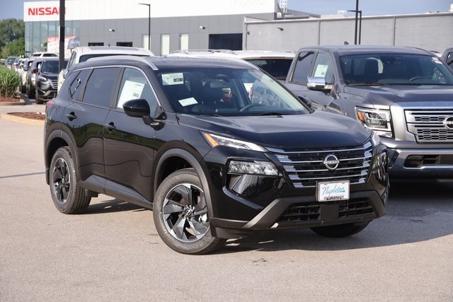 2024 Nissan Rogue SV 2