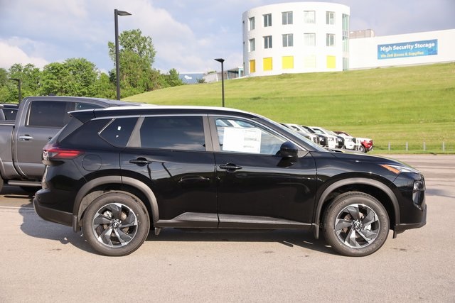 2024 Nissan Rogue SV 5