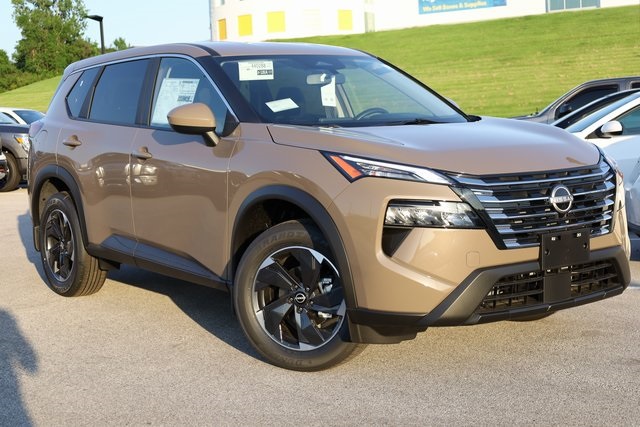 2024 Nissan Rogue SV 2