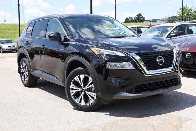 2024 Nissan Rogue SV 2