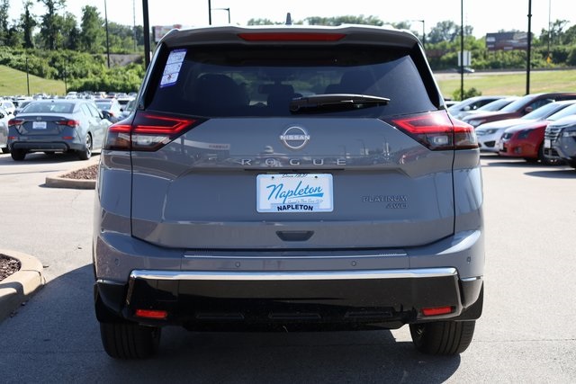 2024 Nissan Rogue Platinum 6