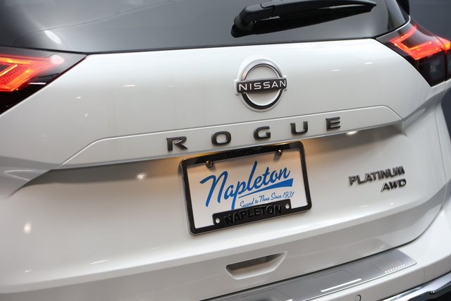 2024 Nissan Rogue Platinum 10