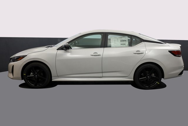 2024 Nissan Sentra SR 3