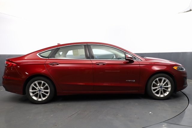 2019 Ford Fusion Hybrid SEL 4