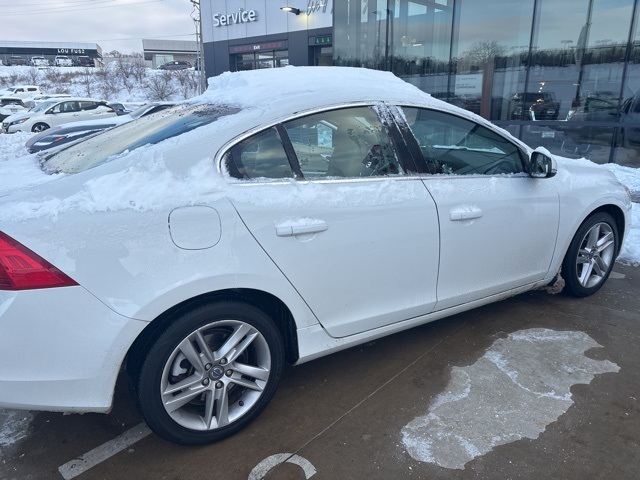 2015 Volvo S60 T5 Premier 2