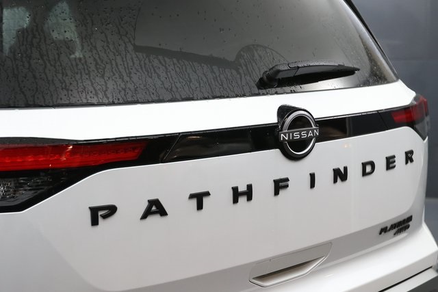 2025 Nissan Pathfinder Platinum 7