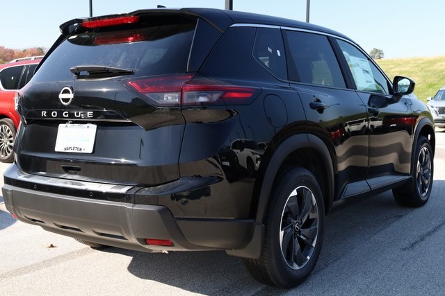 2025 Nissan Rogue SV 5