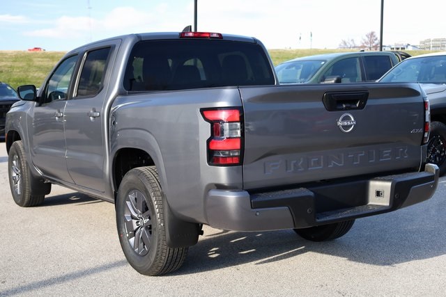 2025 Nissan Frontier SV 6