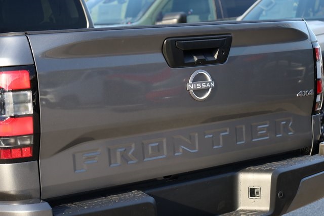 2025 Nissan Frontier SV 7