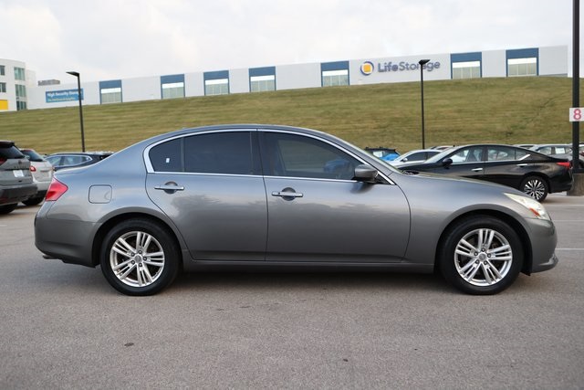 2012 INFINITI G37 X 4