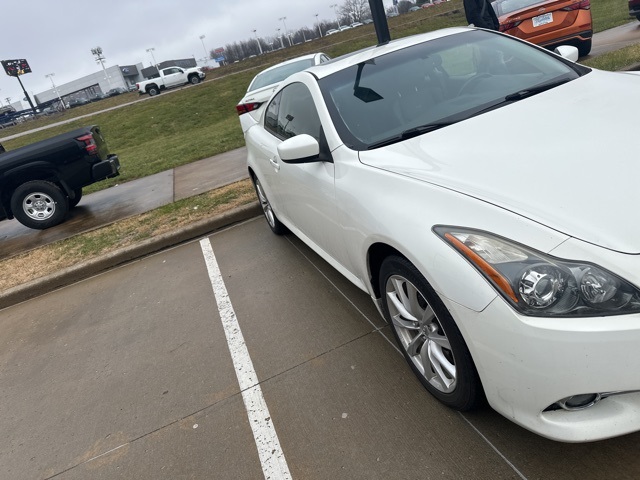 2013 INFINITI G37 X 8