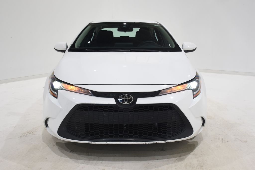 2022 Toyota Corolla LE 2