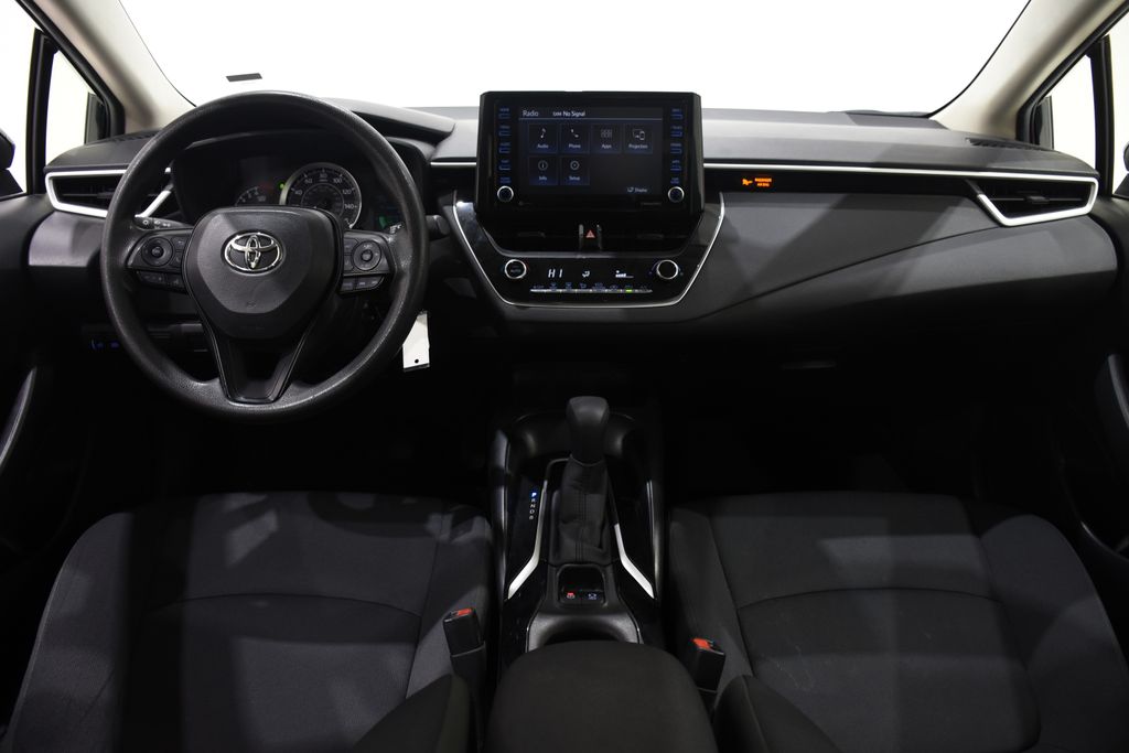 2022 Toyota Corolla LE 8