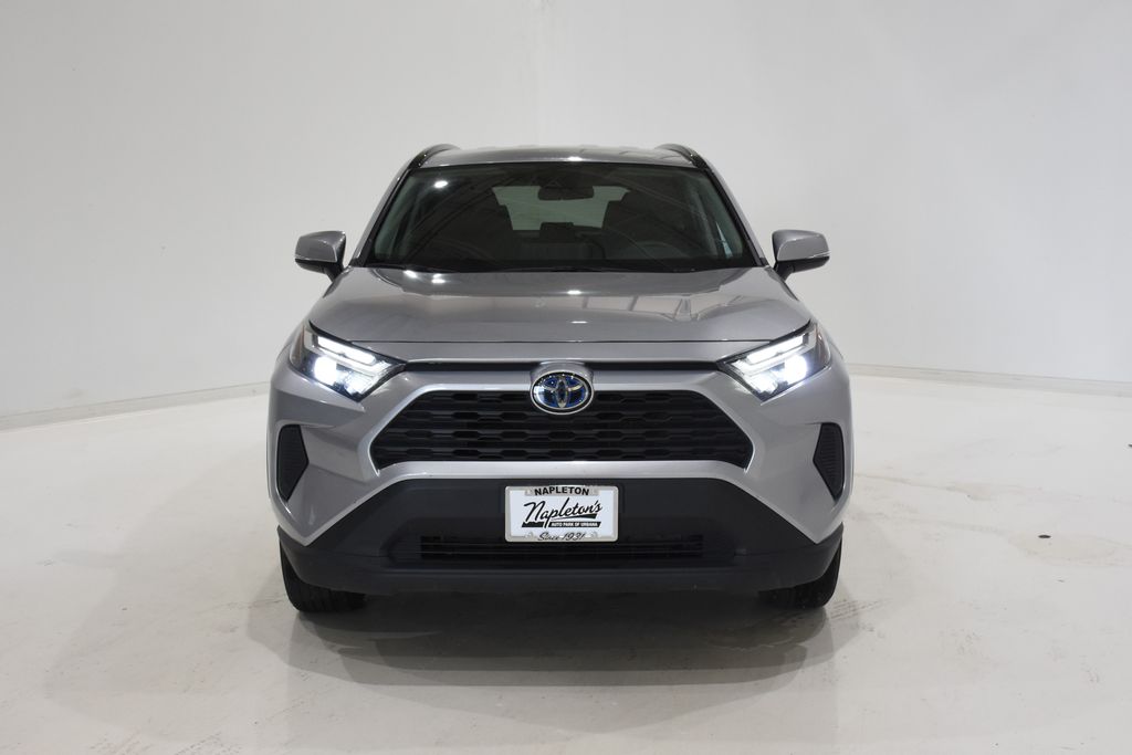 2024 Toyota RAV4 Hybrid XLE 2