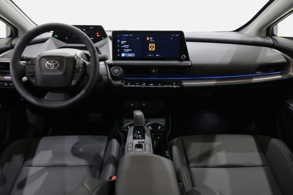 2024 Toyota Prius XLE 8