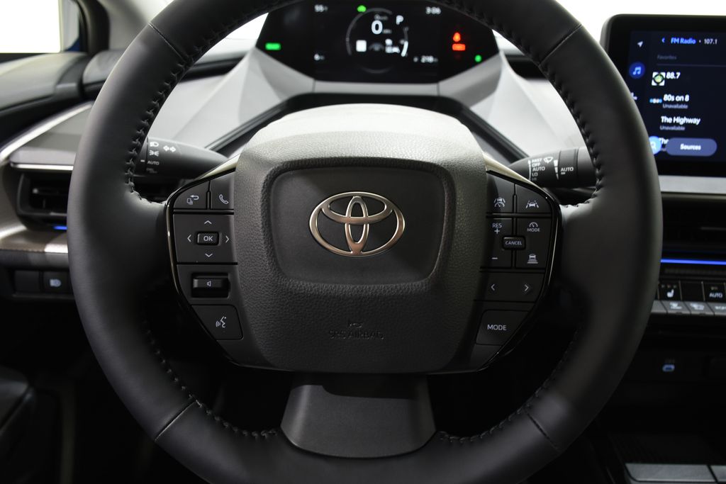 2024 Toyota Prius XLE 10