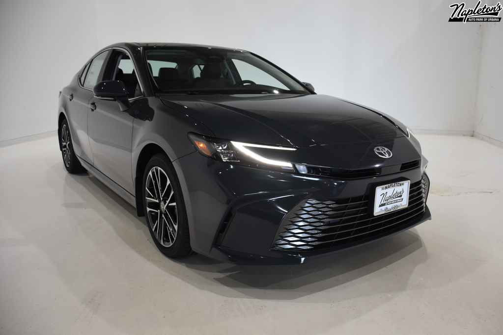 2025 Toyota Camry XLE 1