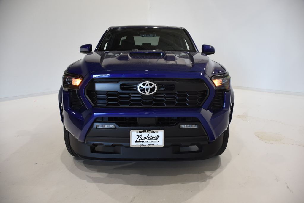 2024 Toyota Tacoma TRD Sport 2