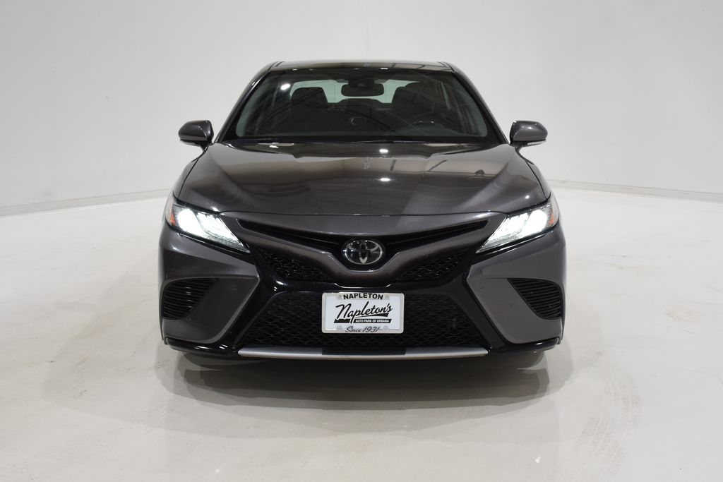 2019 Toyota Camry XSE 2