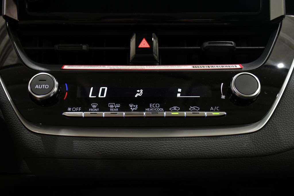 2024 Toyota Corolla Hybrid LE 15