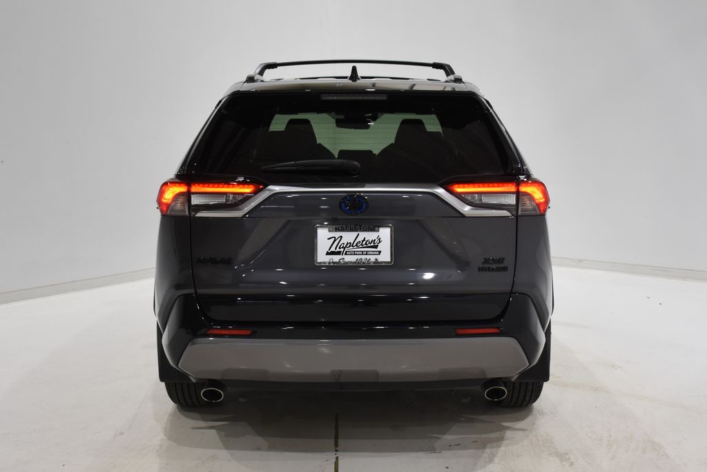 2021 Toyota RAV4 Hybrid XSE 5