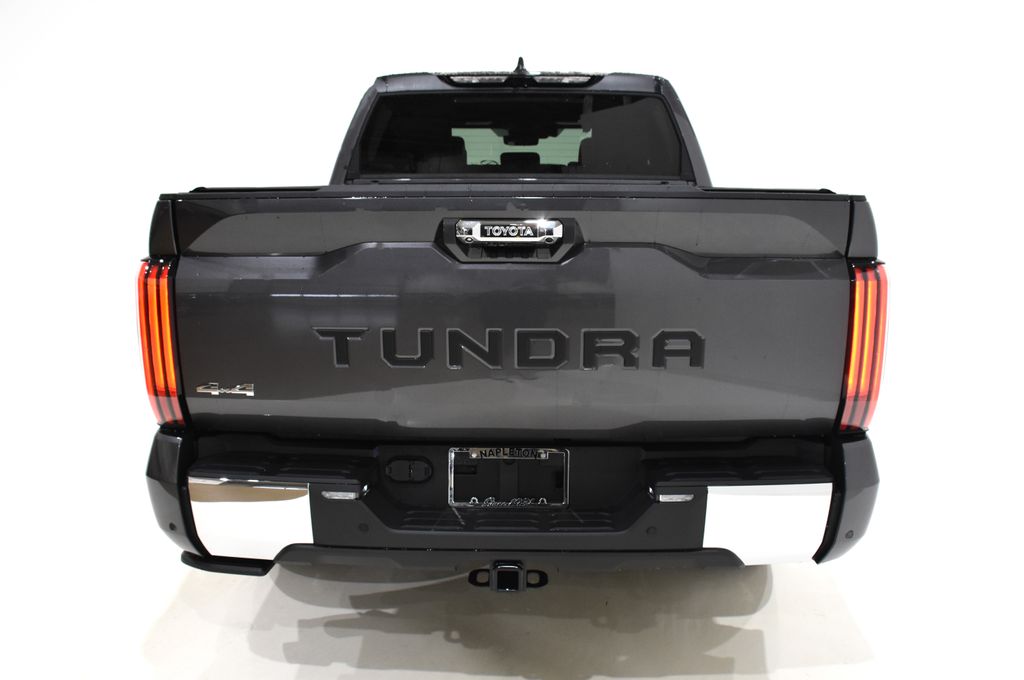 2024 Toyota Tundra Hybrid 1794 Edition 4
