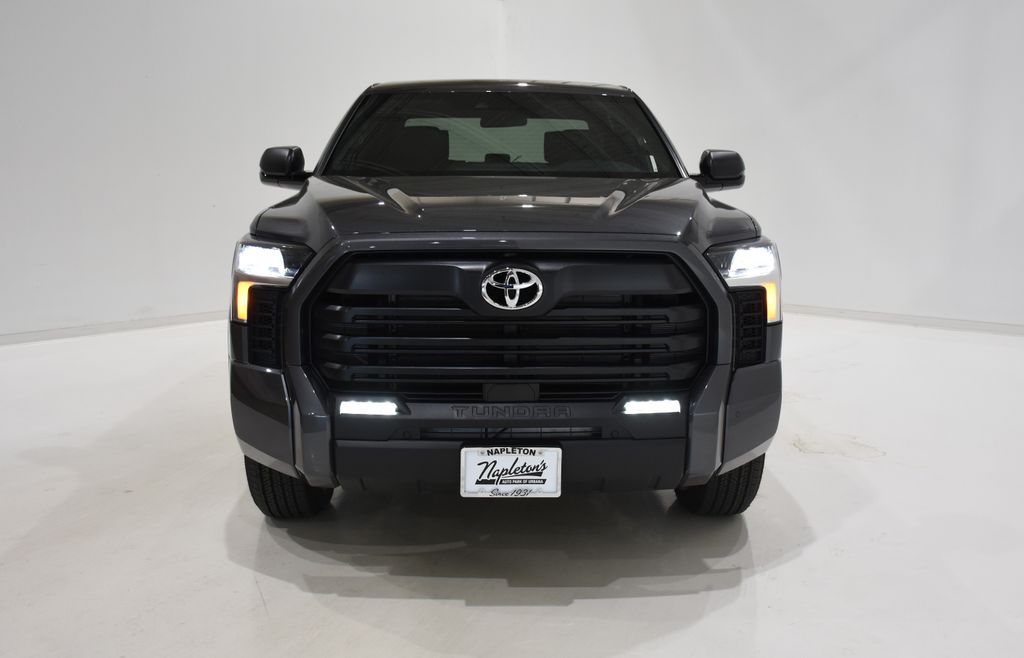 2025 Toyota Tundra SR5 2