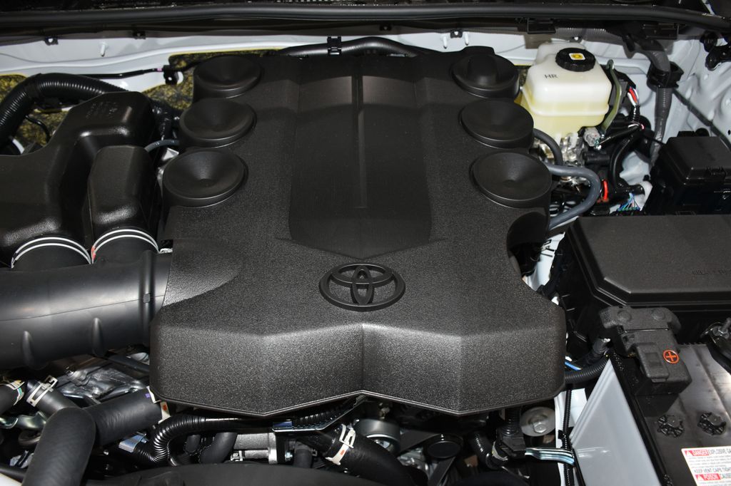 2024 Toyota 4Runner SR5 Premium 7