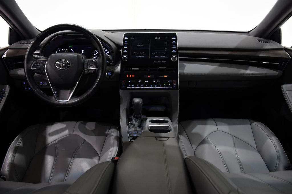 2019 Toyota Avalon XLE 8