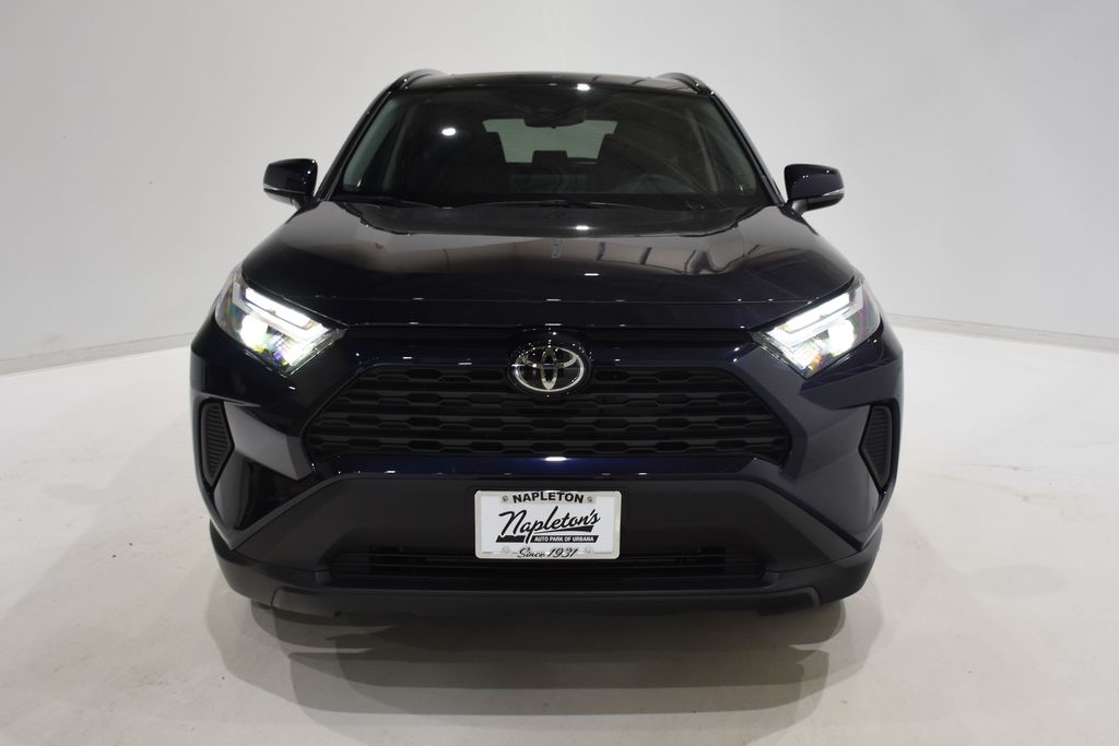 2024 Toyota RAV4 XLE 2