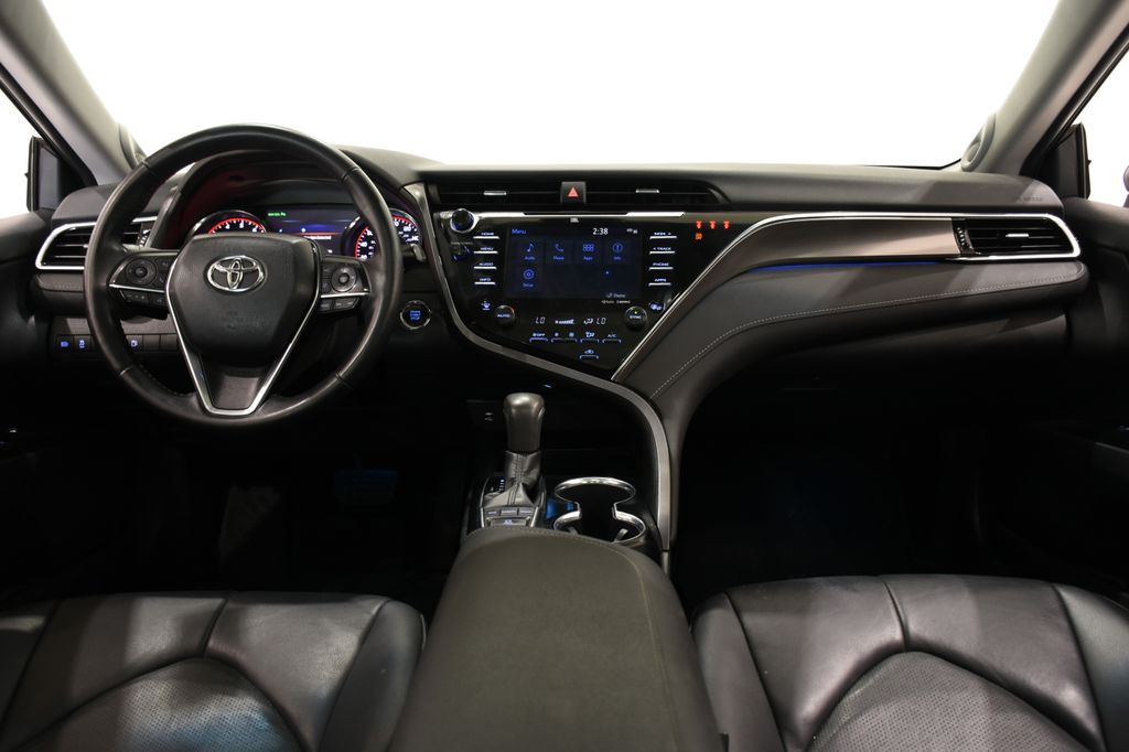 2018 Toyota Camry XSE 8