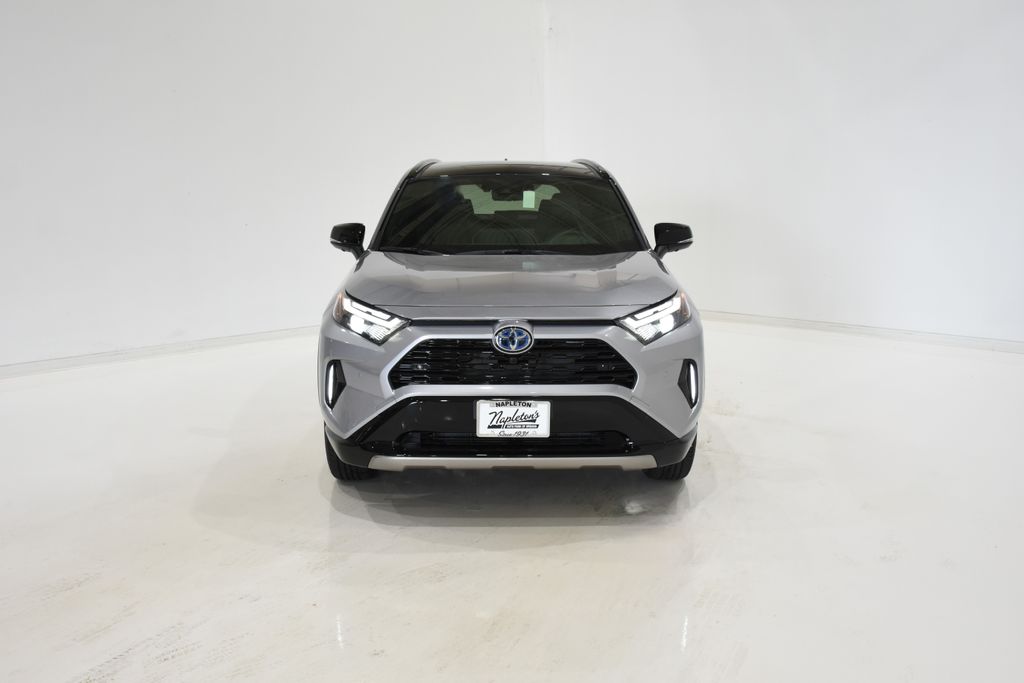 2024 Toyota RAV4 Hybrid XSE 2