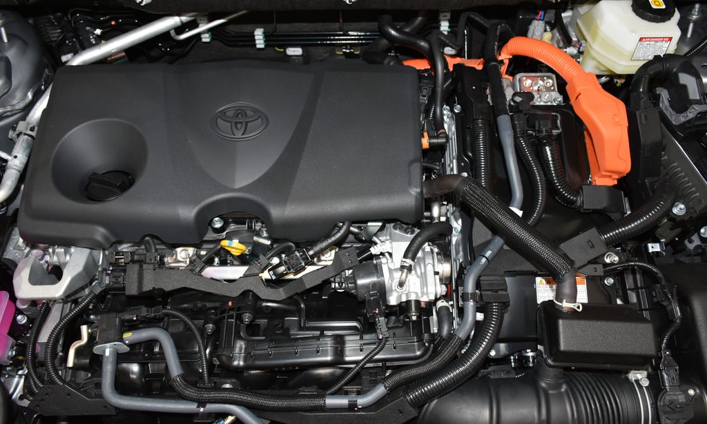 2024 Toyota RAV4 Hybrid XSE 7