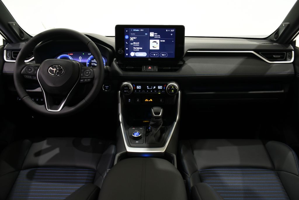 2024 Toyota RAV4 Hybrid XSE 8