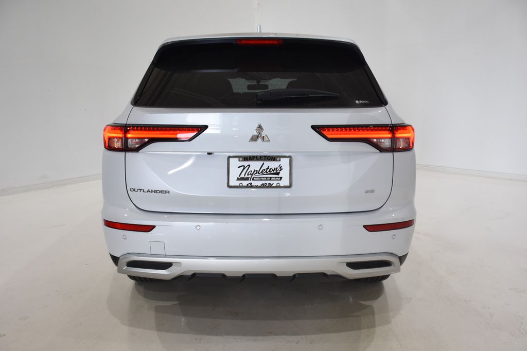 2024 Mitsubishi Outlander SE 5