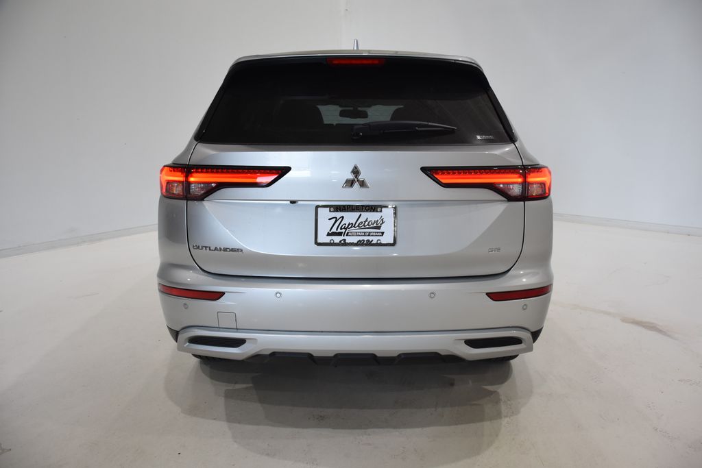 2024 Mitsubishi Outlander SE 5