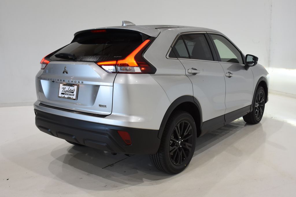 2024 Mitsubishi Eclipse Cross LE 4