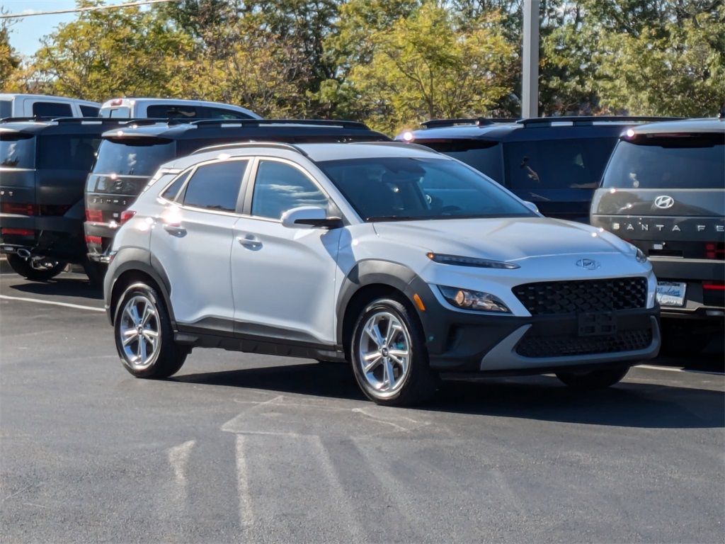 2023 Hyundai Kona SEL 3